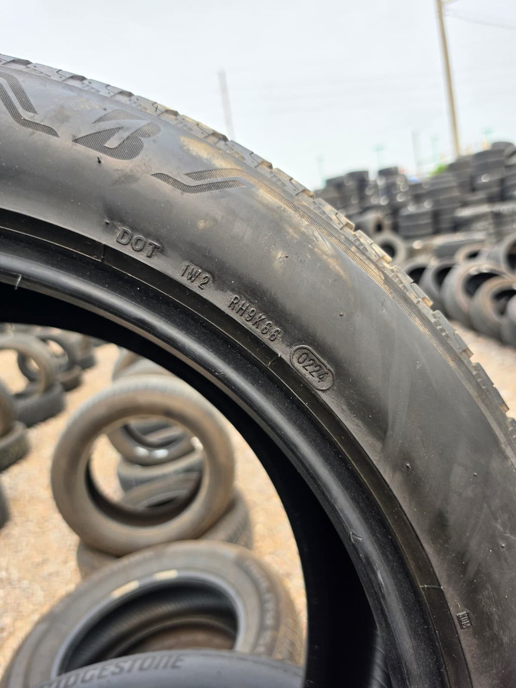 275/50R22 Set (4 Used Tires) Bridgestone Alenza
