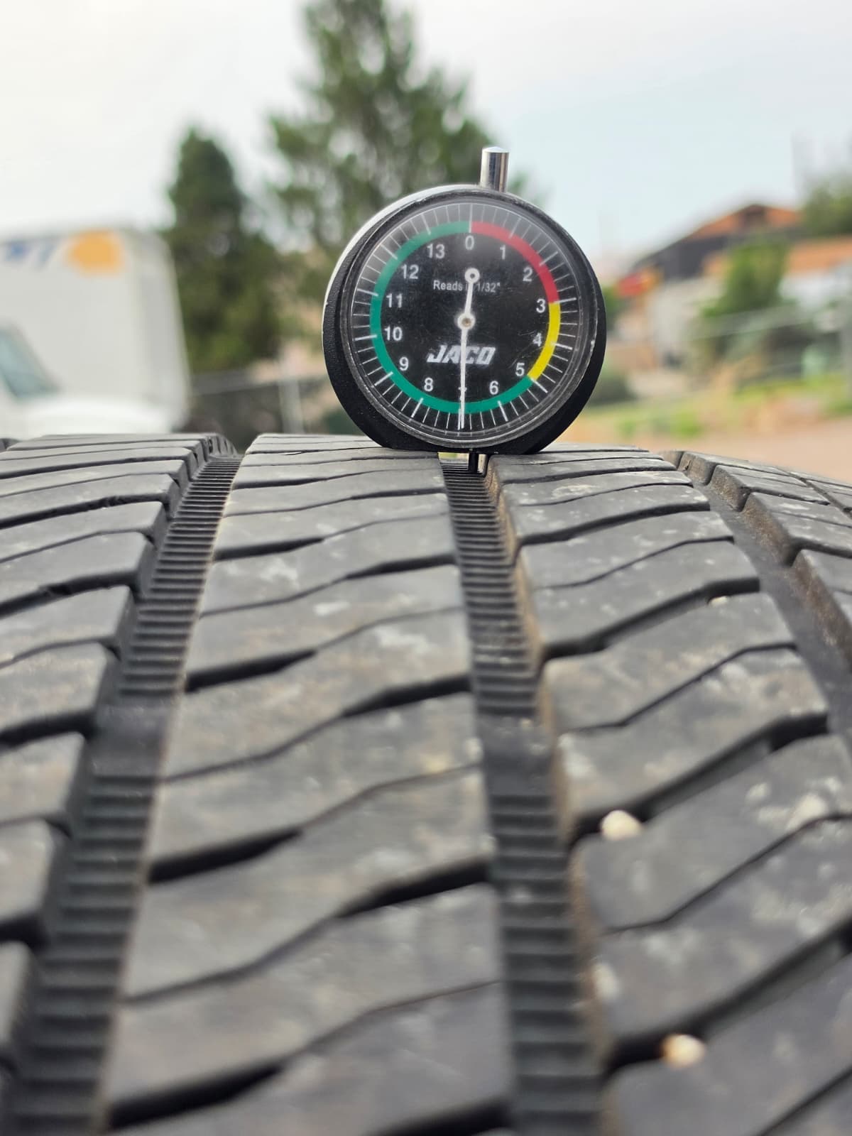 275/50R22 Set (4 Used Tires) Bridgestone Alenza