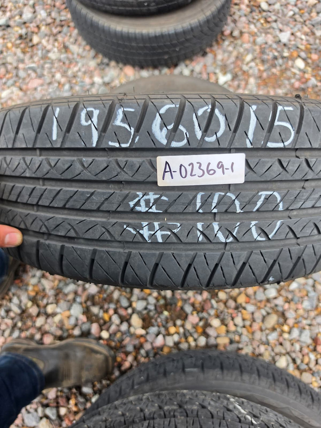 195/60R15 Pair (2 Used Tires) Douglas Touring
