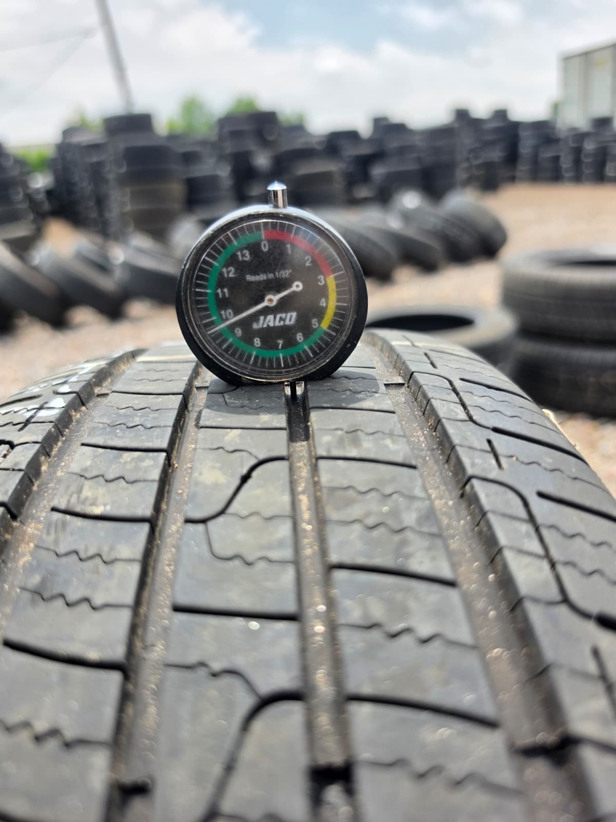 205/65R16 Pair (2 Used Tires) Dean Tires Road Control