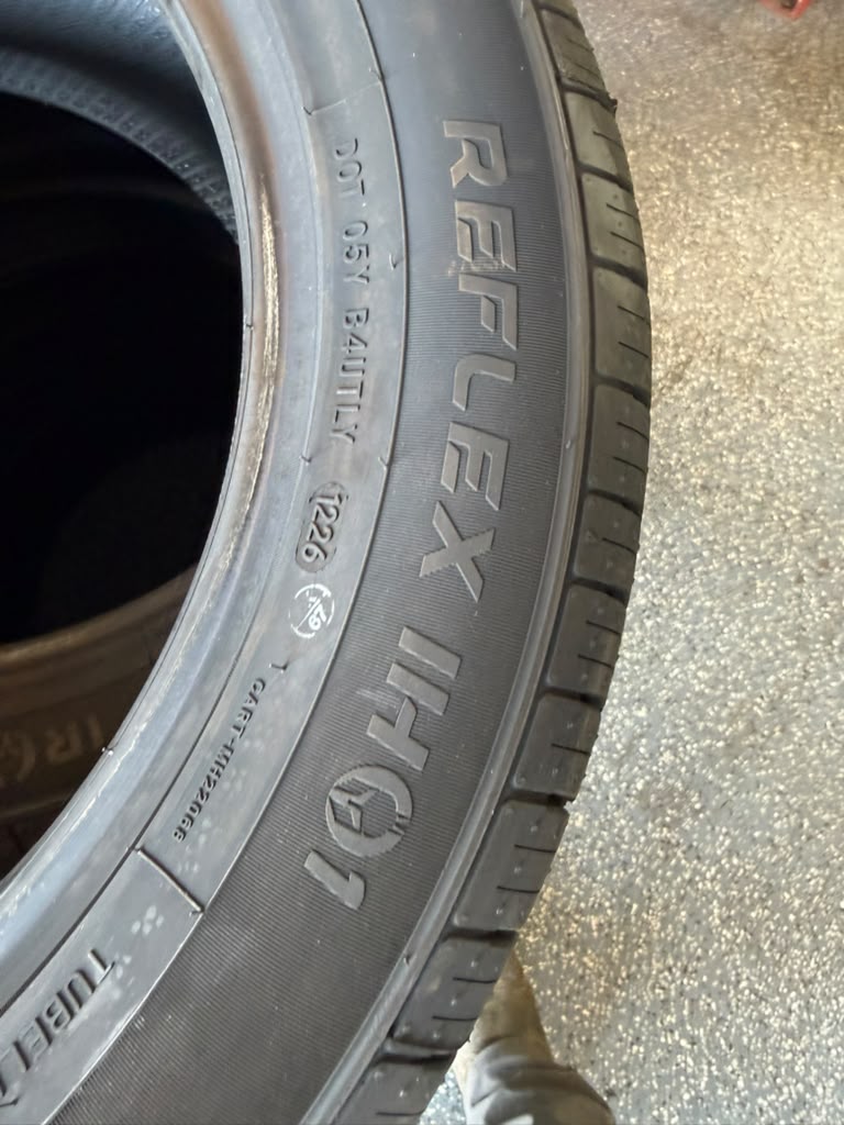 225/55R17 Set (4 Brand New Tires!!) Ironhead Reflex H01