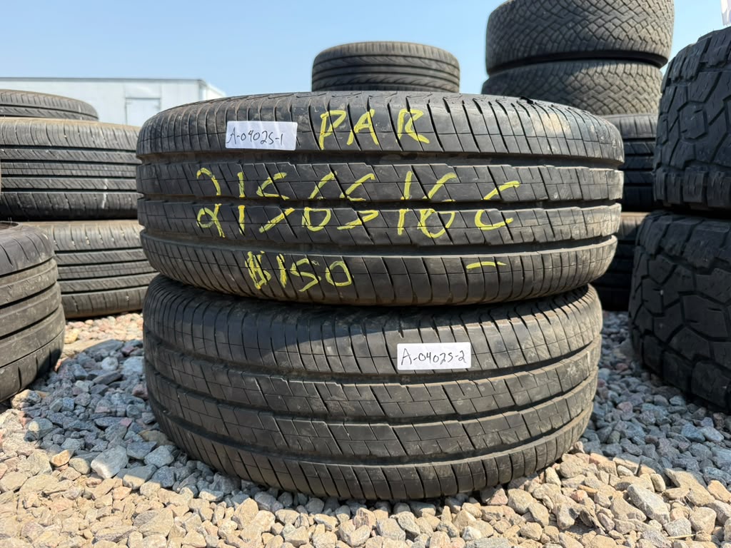 215/65R16C Pair (2 Like New Tires!!) Continental Vanco2