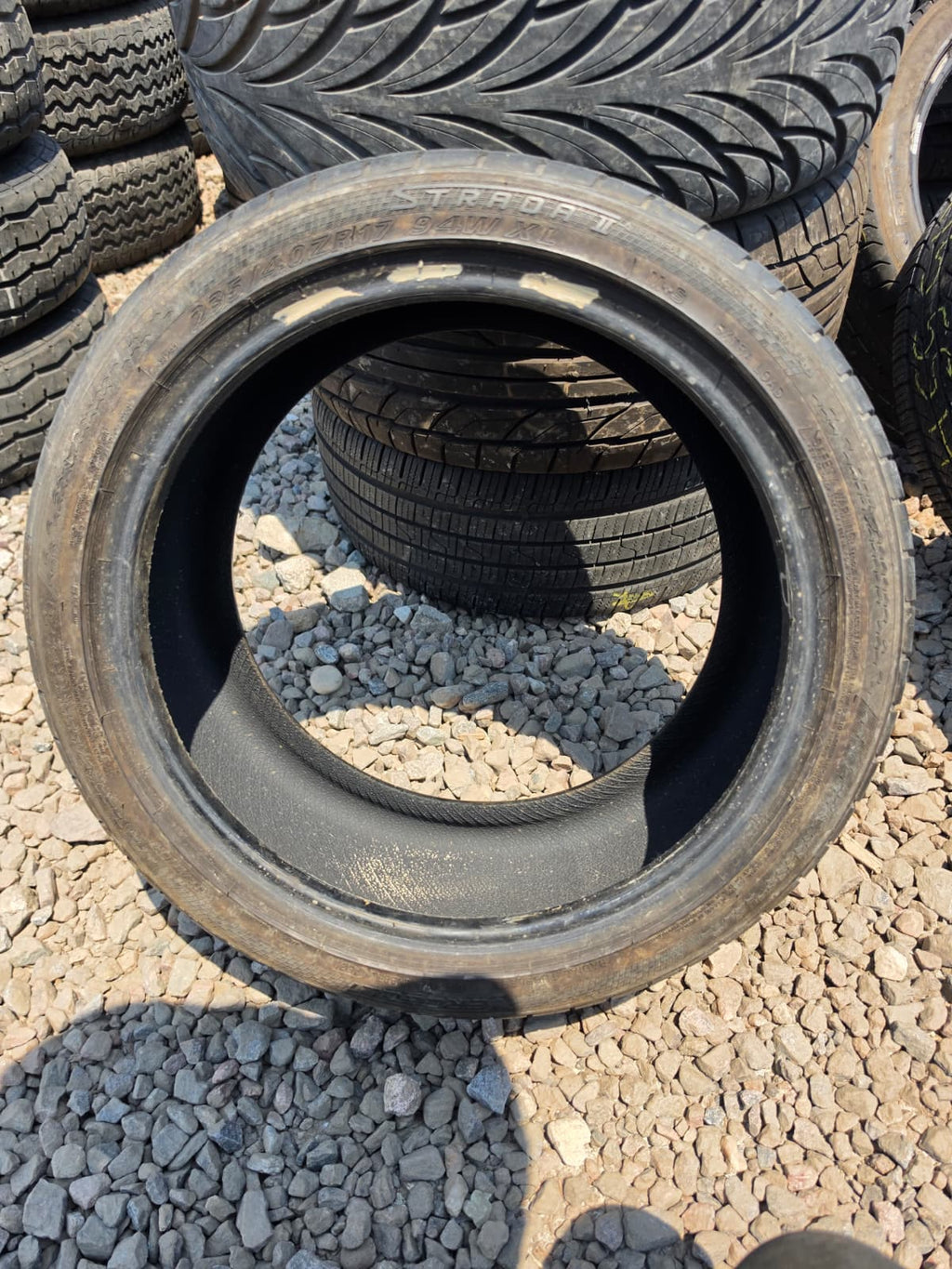 235/40R17 Single (1 Used Tire) Vercelli Strada