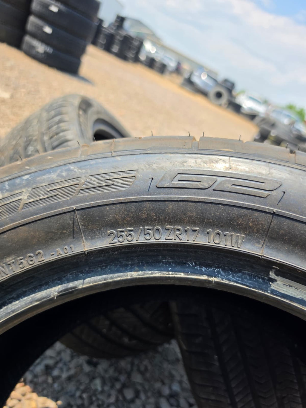 255/50R17 Single (1 Used Tire) Nitto NT555