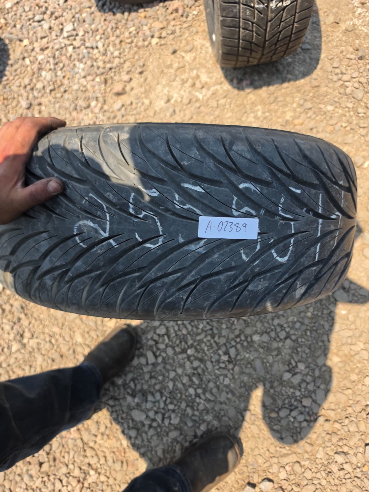 255/55R17 Single (1 Used Tire) Federal Super steel 595