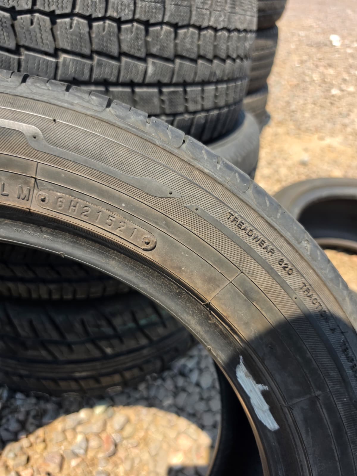 215/55R17 Single (1 Used Tire) Toyo Extensa