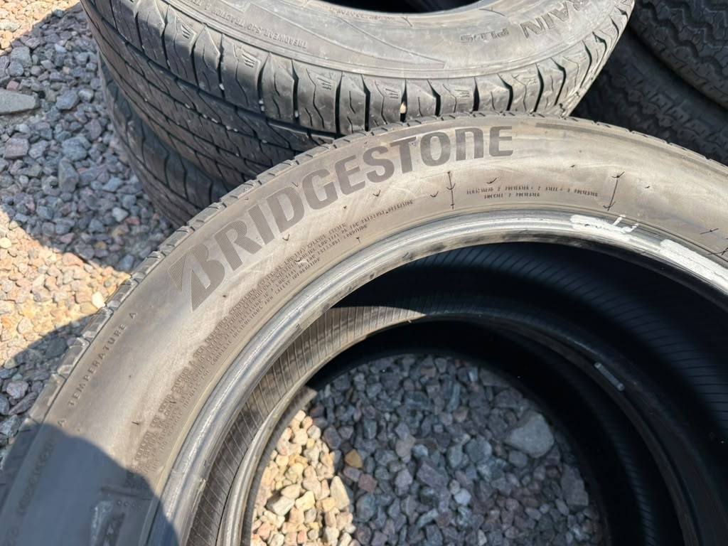275/45R20 Pair (2 Used Tires ) Bridgestone Alenza sport AS02