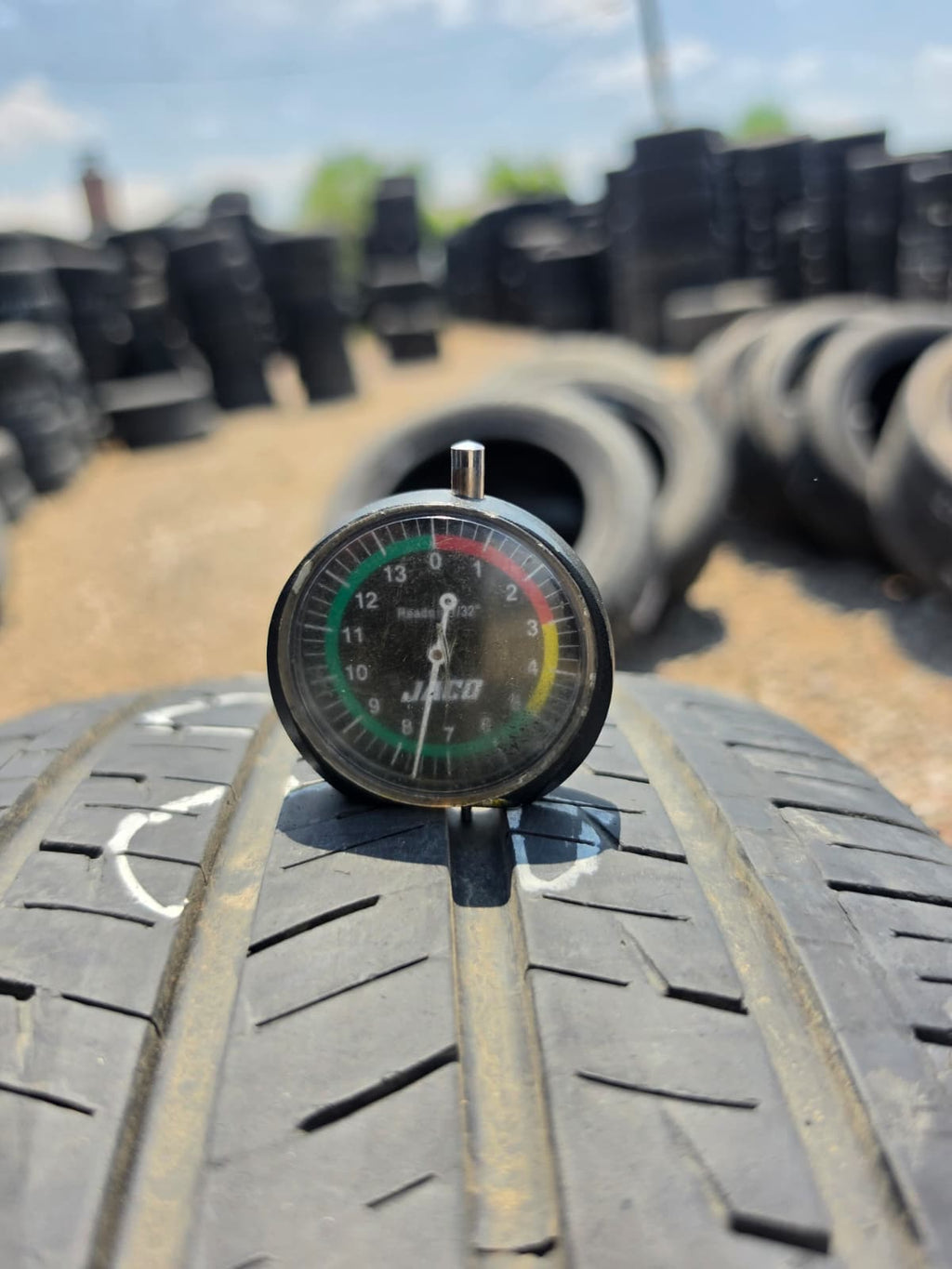 225/45R17 Single (1 Used Tire) RoadX RXMotion