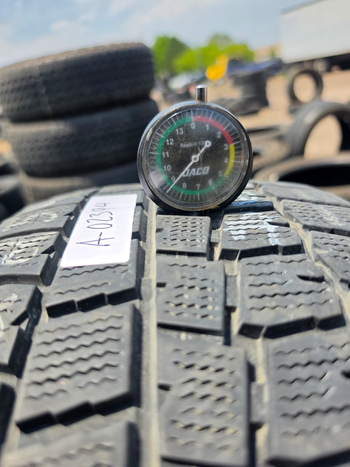 225/45R17 Single (1 Used Tire) Falken Espia