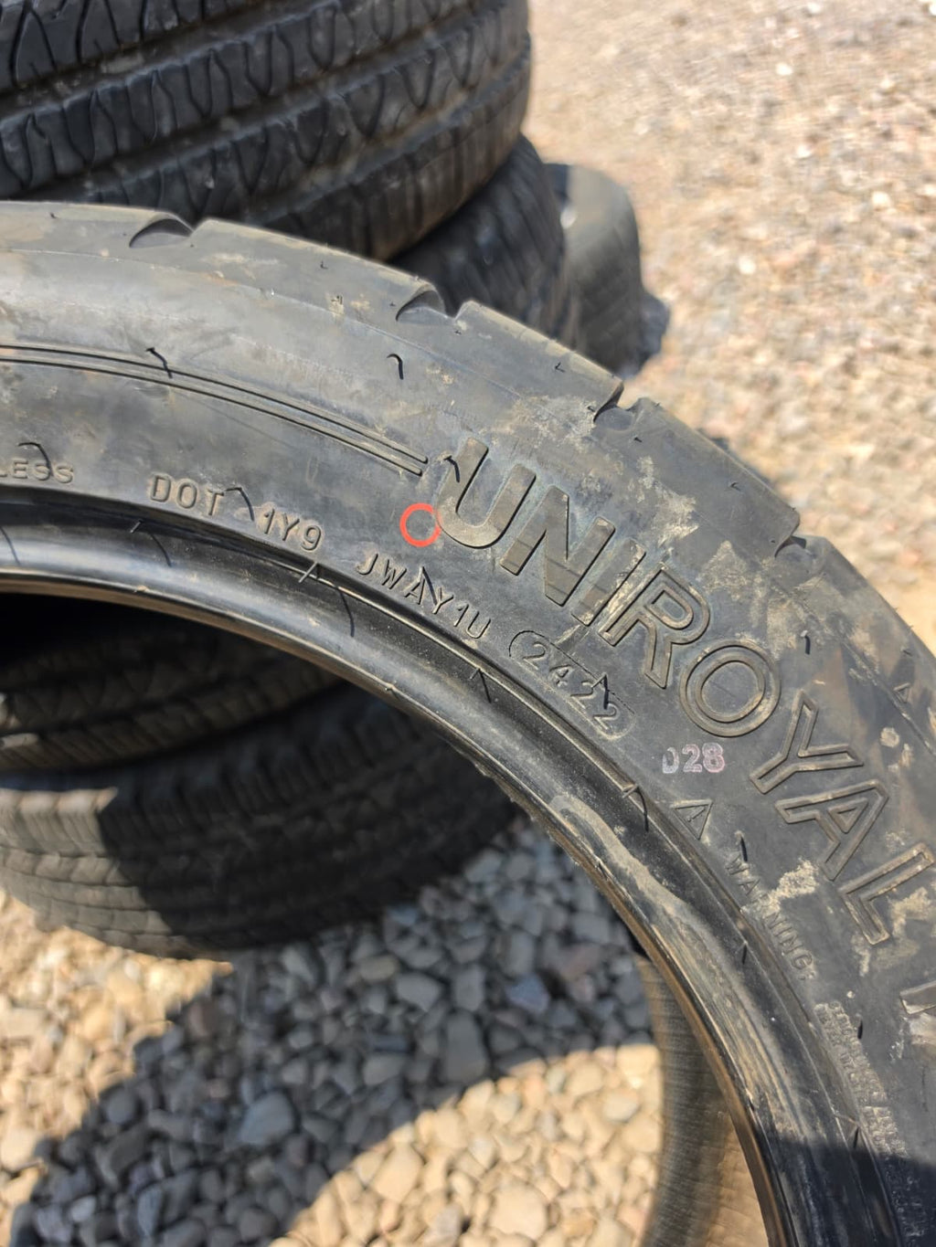 245/50R18 Single (1 Used Tire) UniRoyal Power Paw