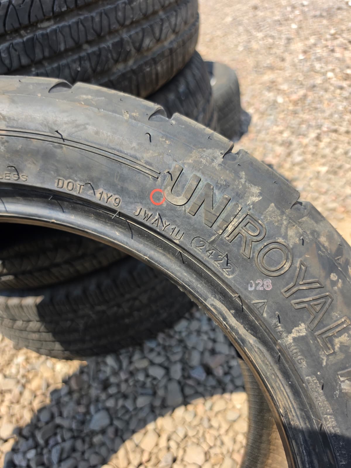 245/50R18 Single (1 Used Tire) UniRoyal Power Paw