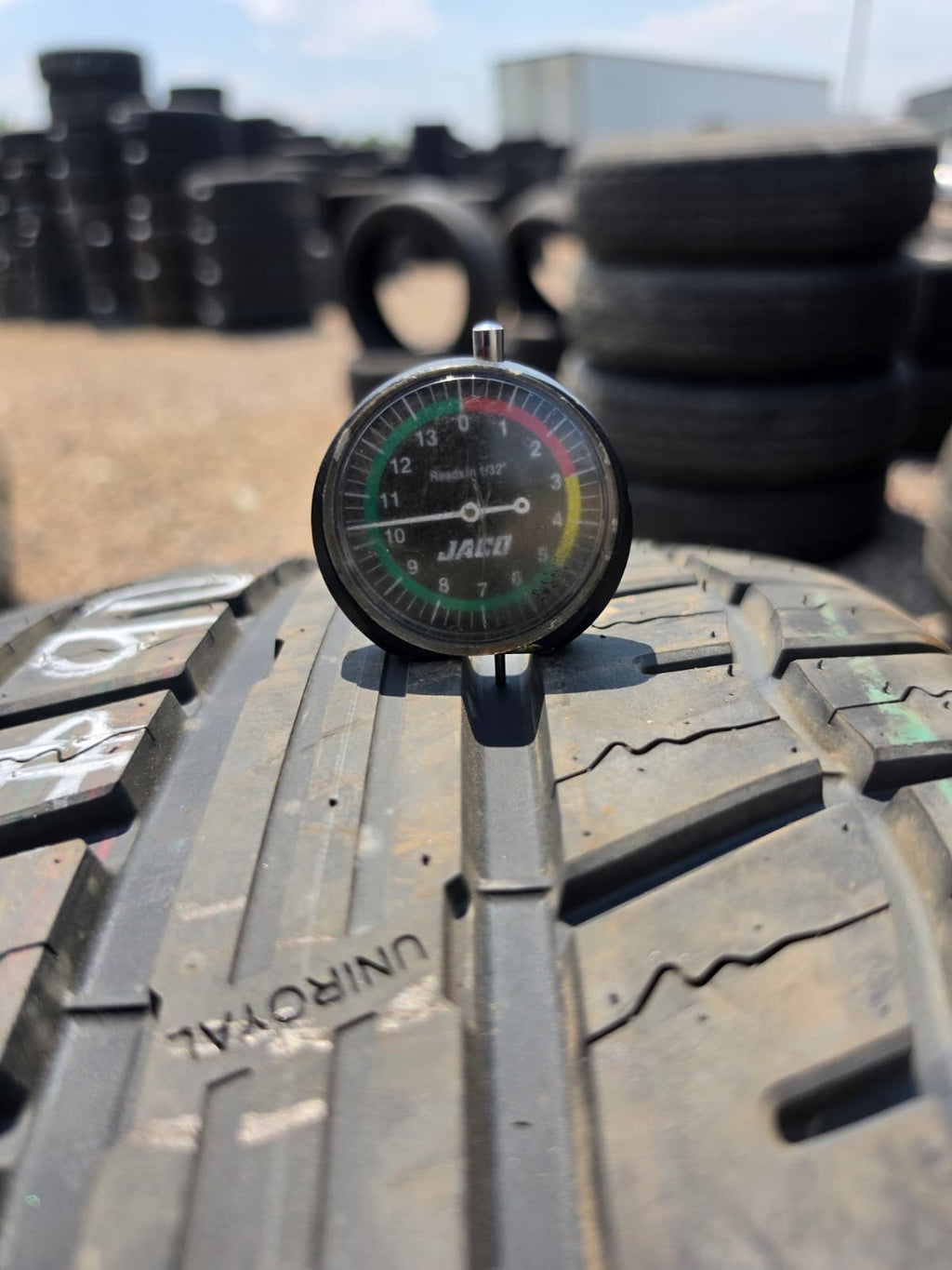 245/50R18 Single (1 Used Tire) UniRoyal Power Paw