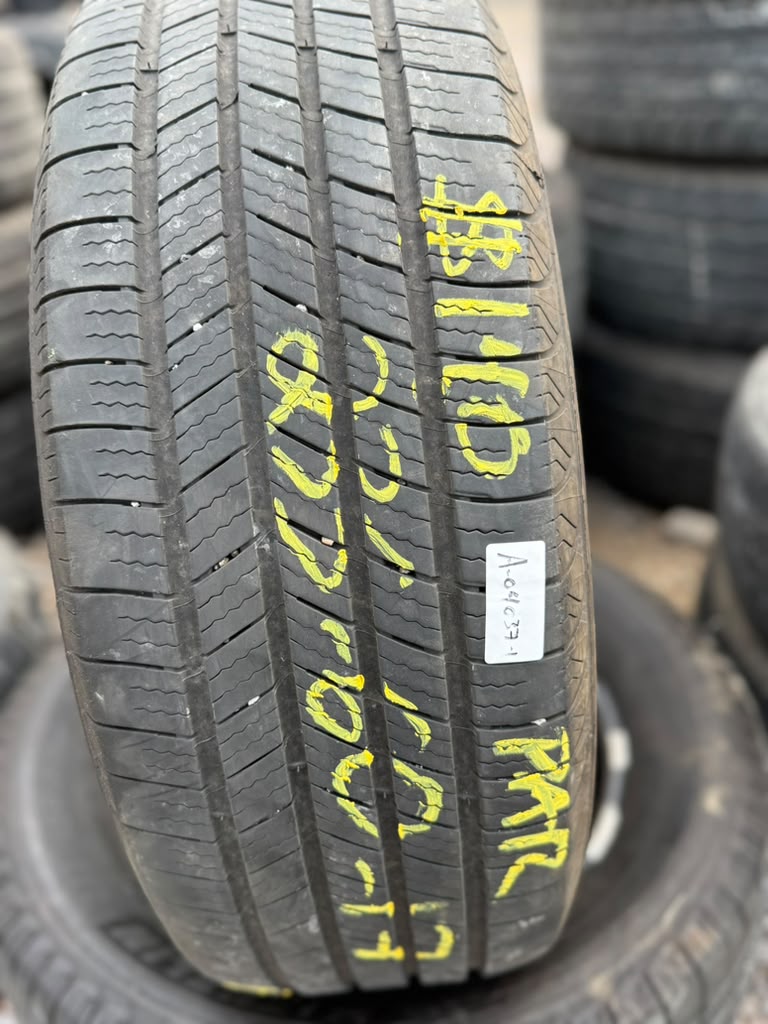 235/60R17 Pair (2 Used Tires) Michelin Defender T+H