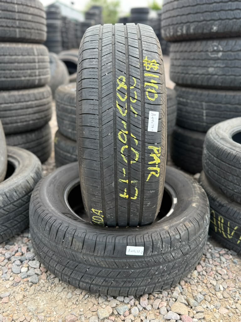 235/60R17 Pair (2 Used Tires) Michelin Defender T+H