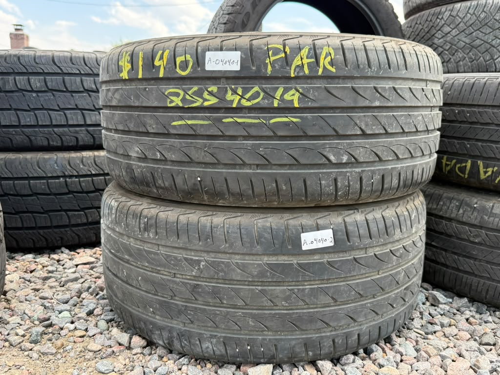 255/40R19 Pair (2 Used Tires) Delinte DH2