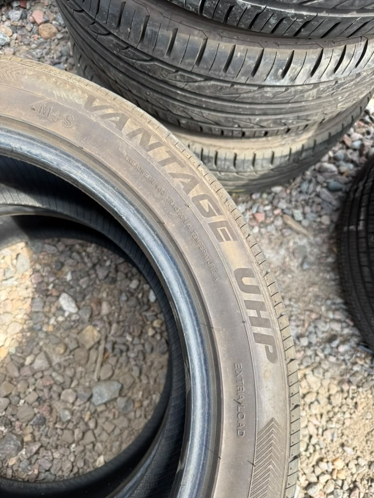 245/45R18 Pair (2 Used Tires) Vantage UHP