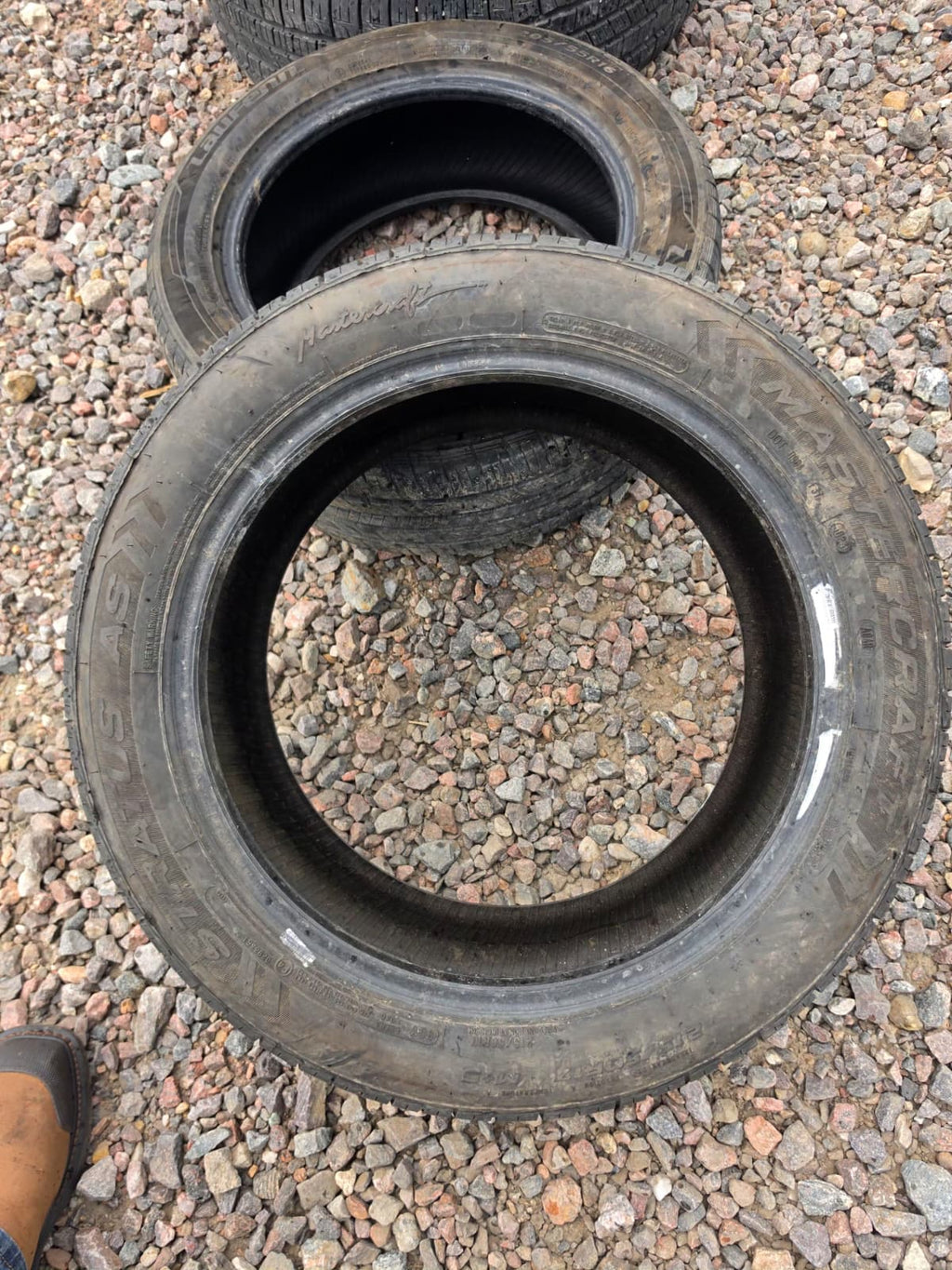 215/50R17 Single (1 Used Tire) Mastercraft Stratus