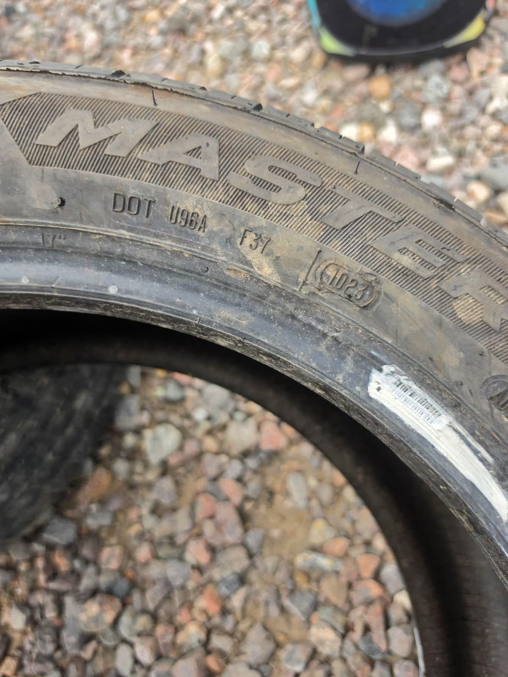 215/50R17 Single (1 Used Tire) Mastercraft Stratus