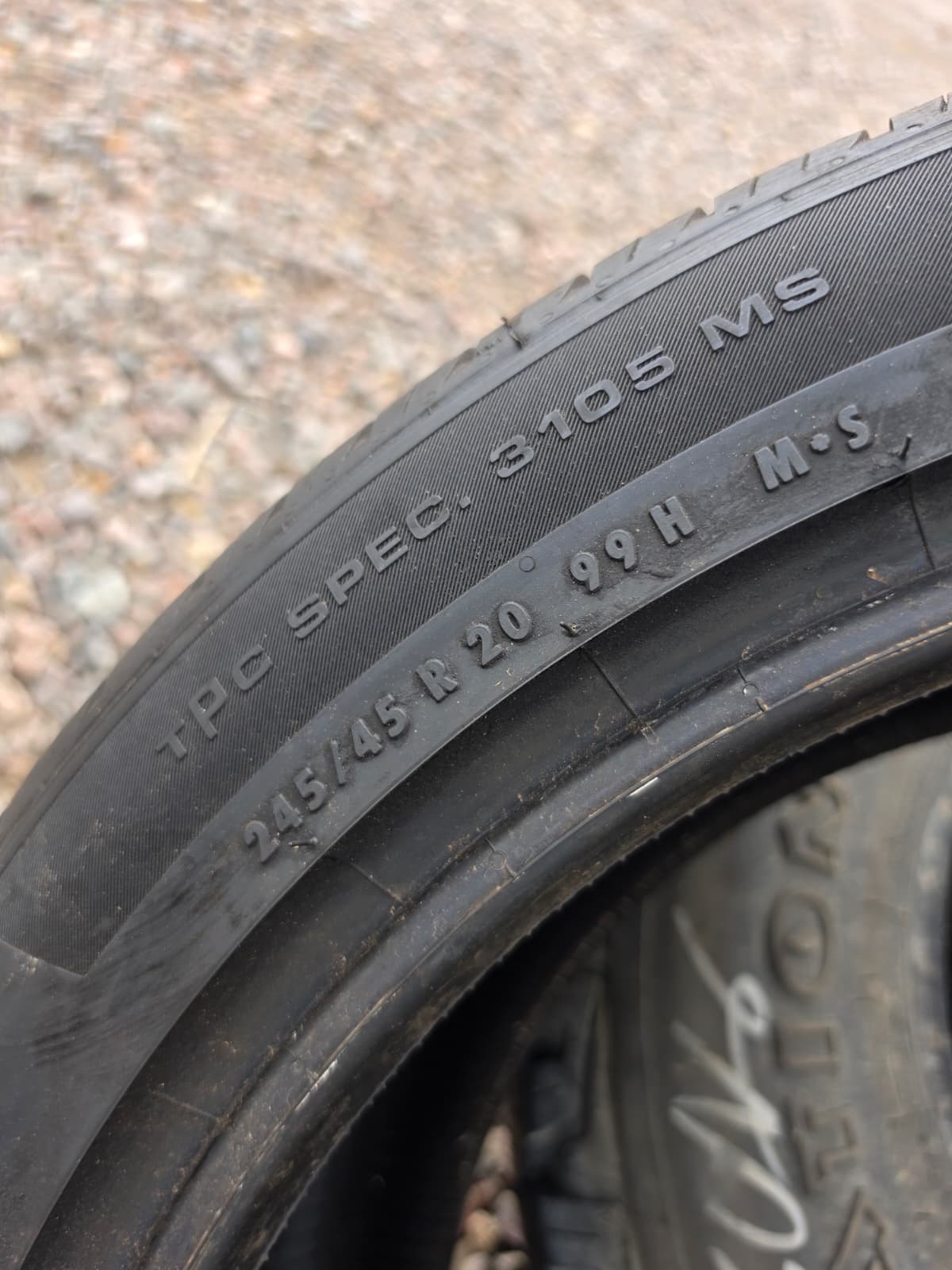 245/45R20 Single (1 Used Tire) Continental ProContact