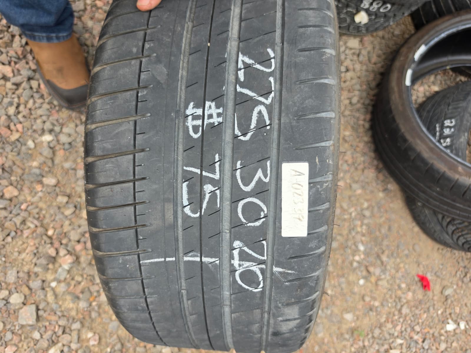 275/30R20 Single (1 Used Tire) Michelin Pilot Sport 3