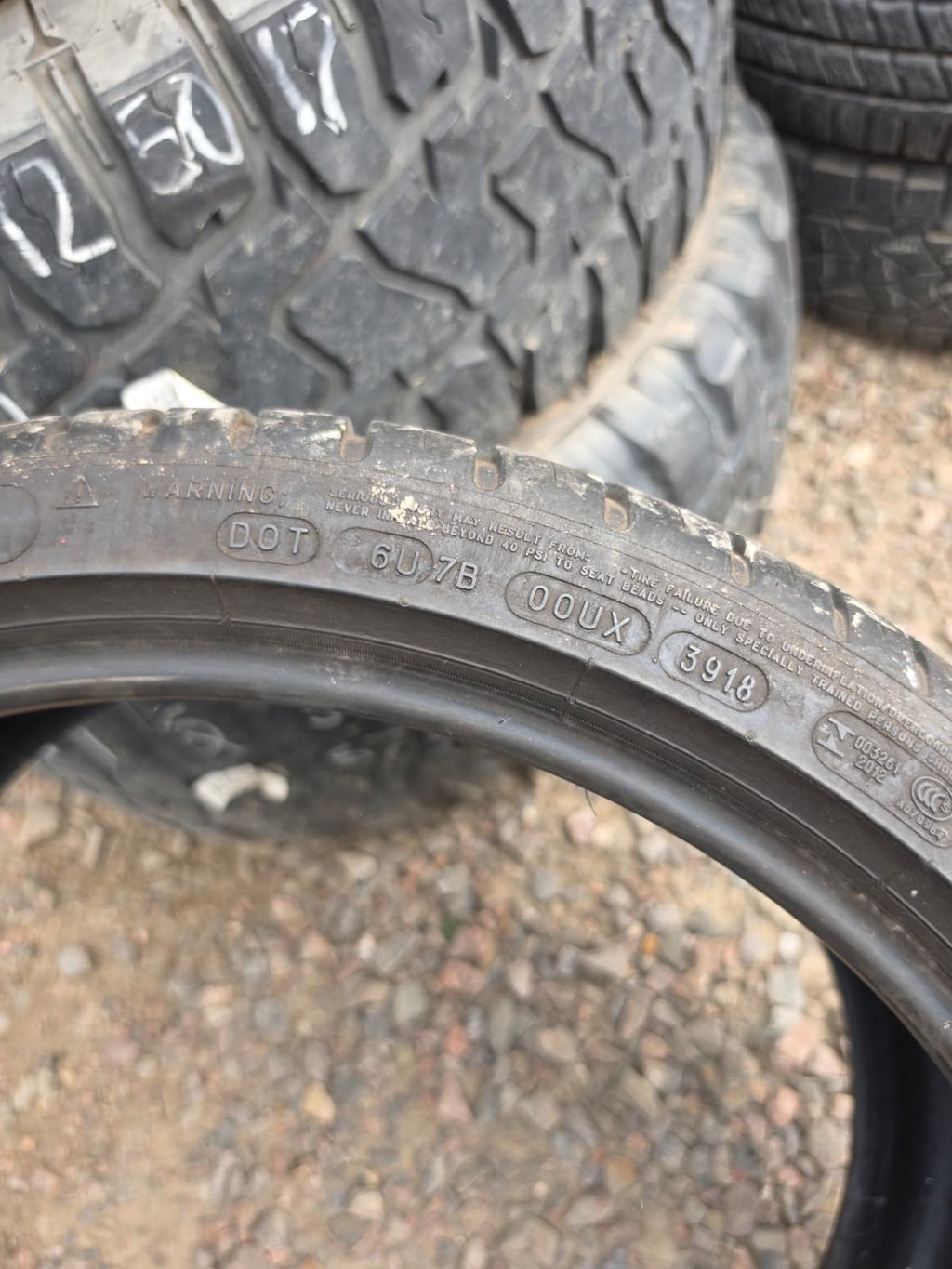 275/30R20 Single (1 Used Tire) Michelin Pilot Sport 3