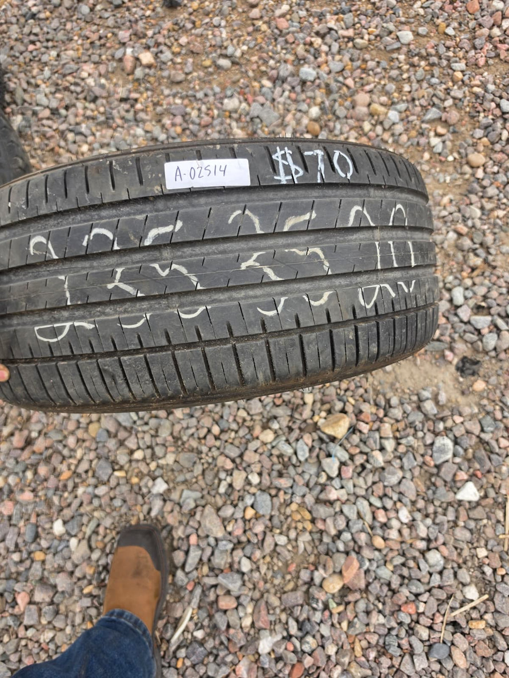 235/35R20 Single (1 Used Tire) Falken Azenis