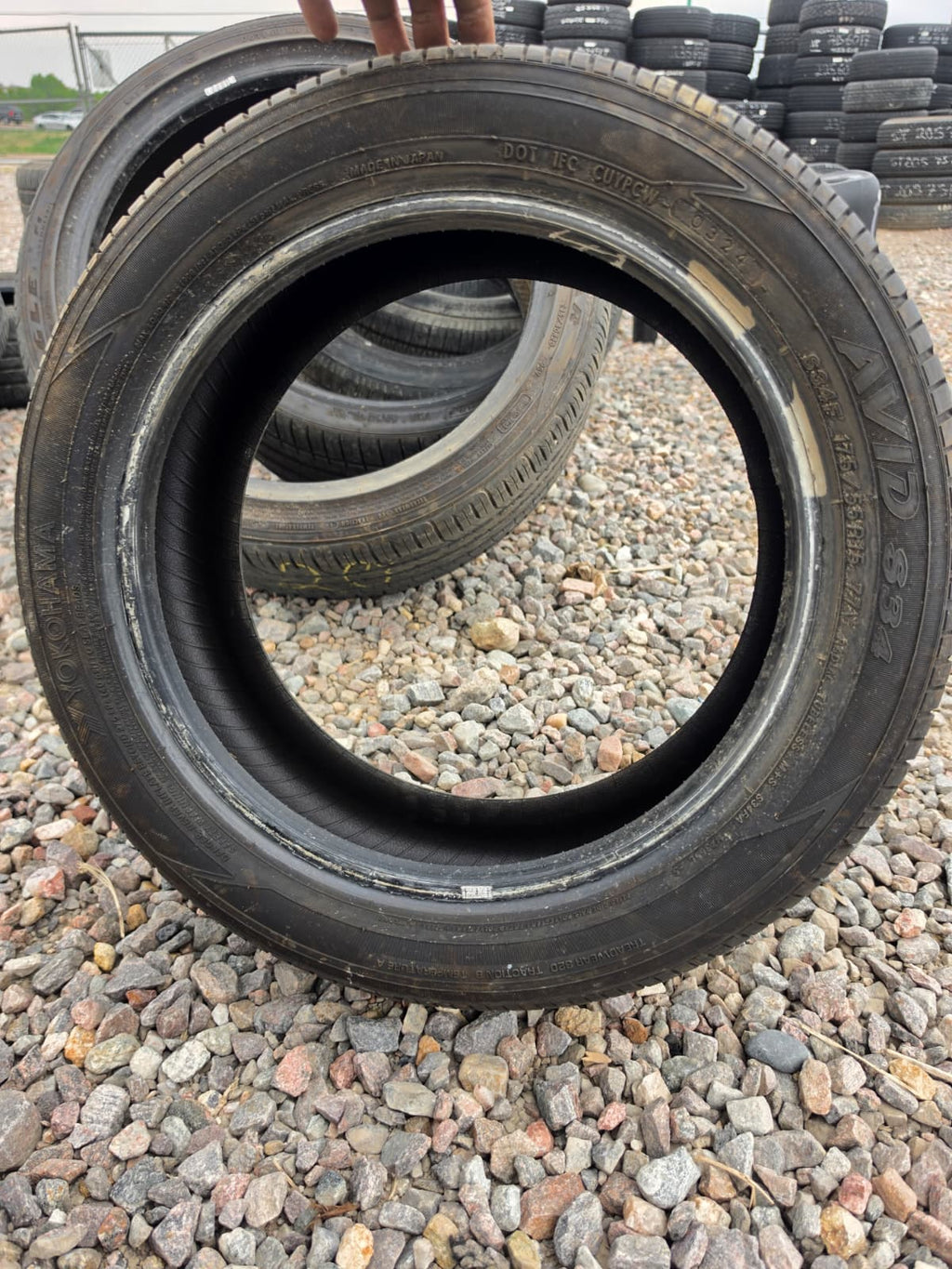 175/55R15 Single (1 Used Tire) Yokohama Avid