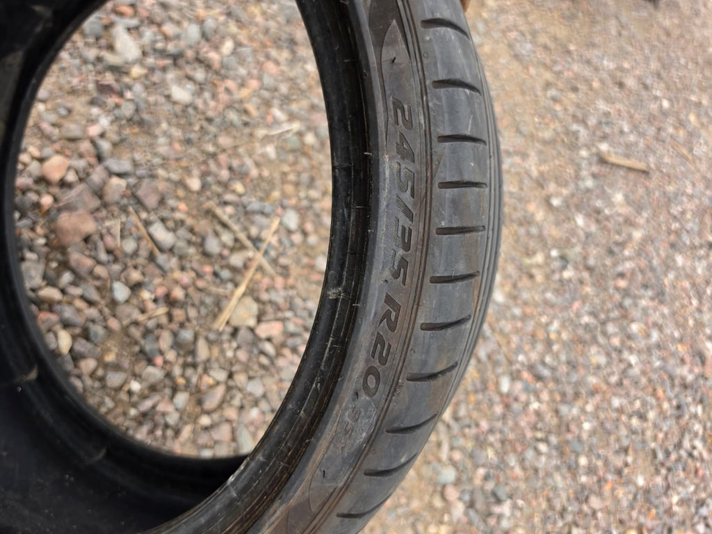 245/35R20 Single (1 Used Tire) Pirelli  P Zero