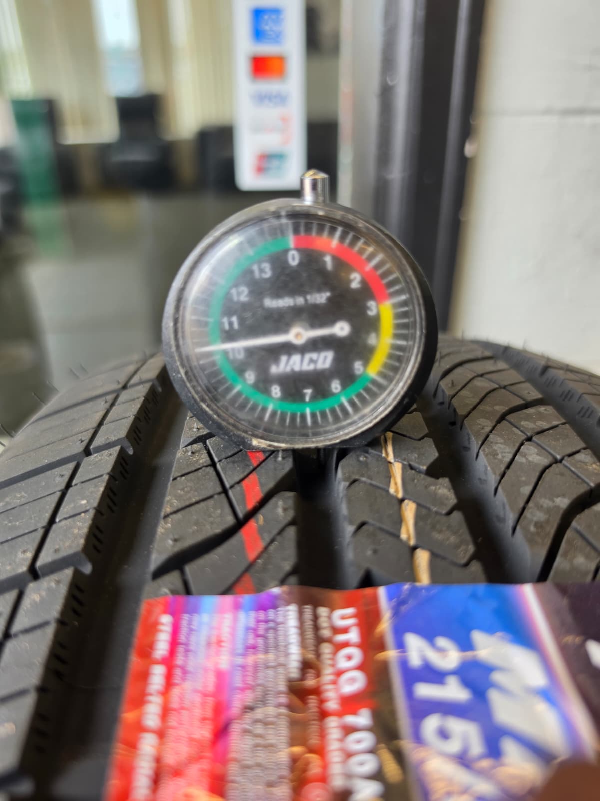 215/50R17 Set (4 Brand New Tires!!) Thunderer Mach 1
