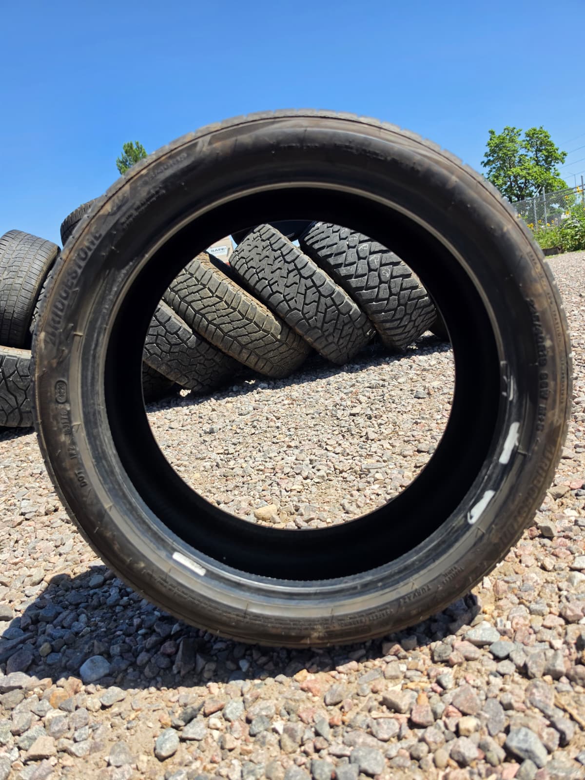 235/40R19 Single (1 Used Tire) Bridgestone Turanza