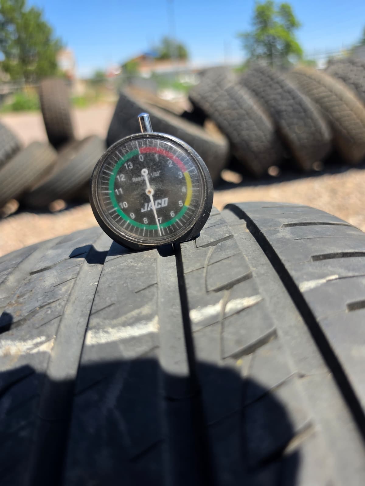 225/35R19 Single (1 Used Tire) Ironman IMove