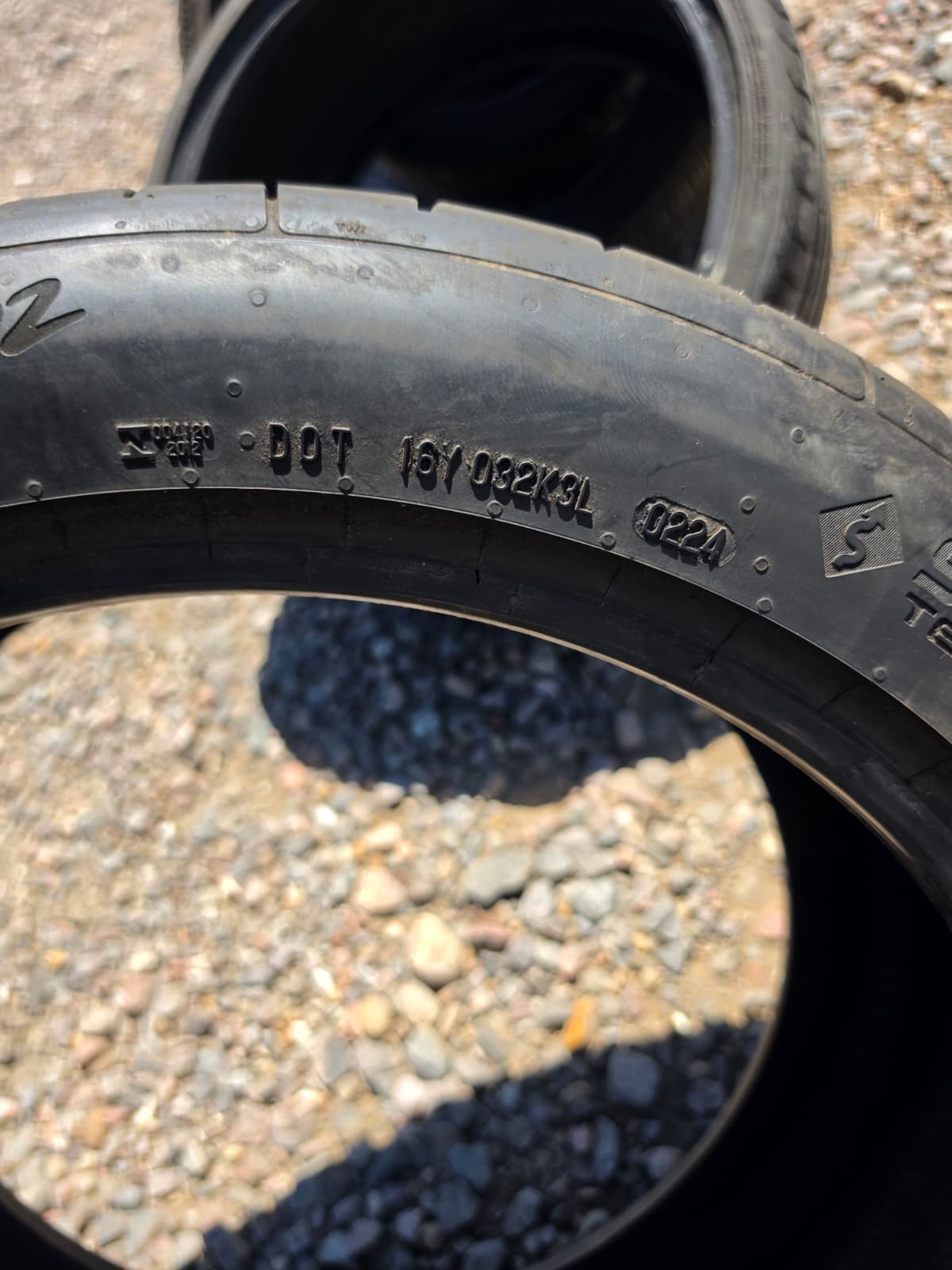 265/40R19 Single (1 Used Tire) Continental Extreme Contact Sport