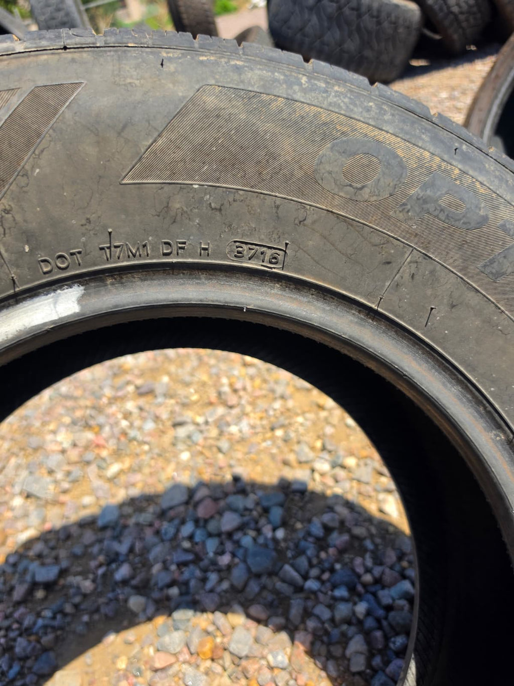 235/70R15 Single (1 Used Tire) Hankook Optimo