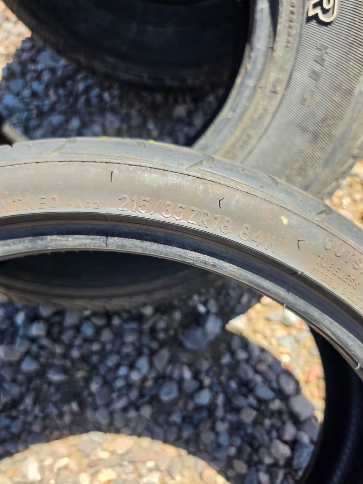 215/35R18 Single (1 Used Tire) Nitto Neo Gen