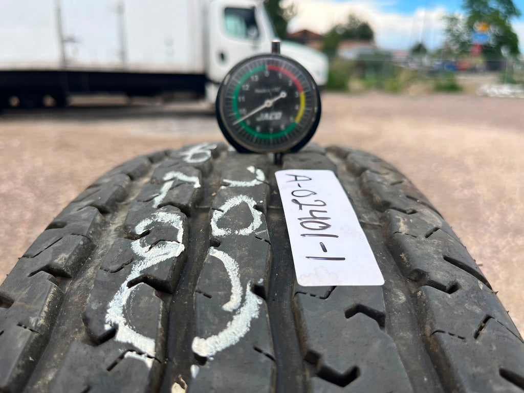 ST225/75R15 Set (4 Used Tires) ST Radial Towstar STR