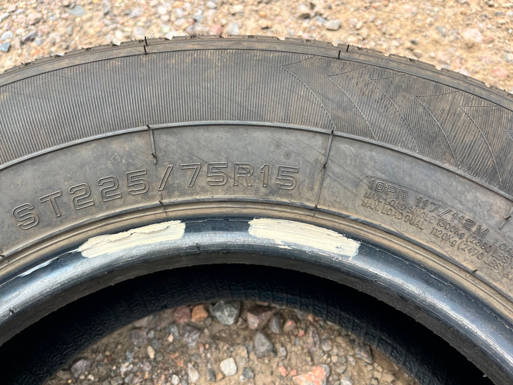 ST225/75R15 Set (4 Used Tires) ST Radial Towstar STR