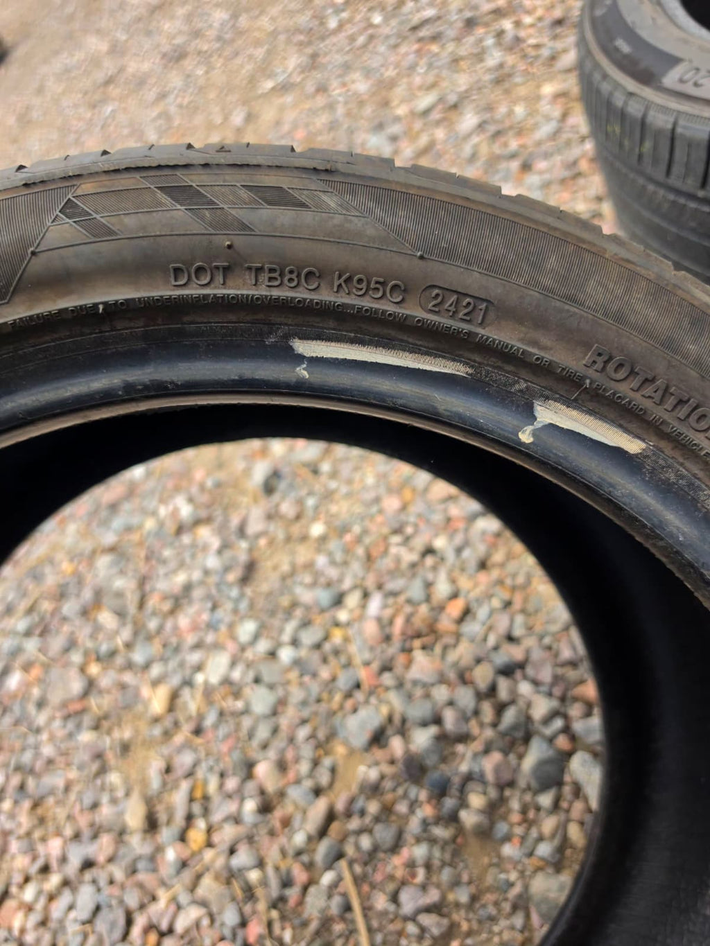 285/35ZR18 Single (1 Used Tire) Lexani Lx Uhp 207
