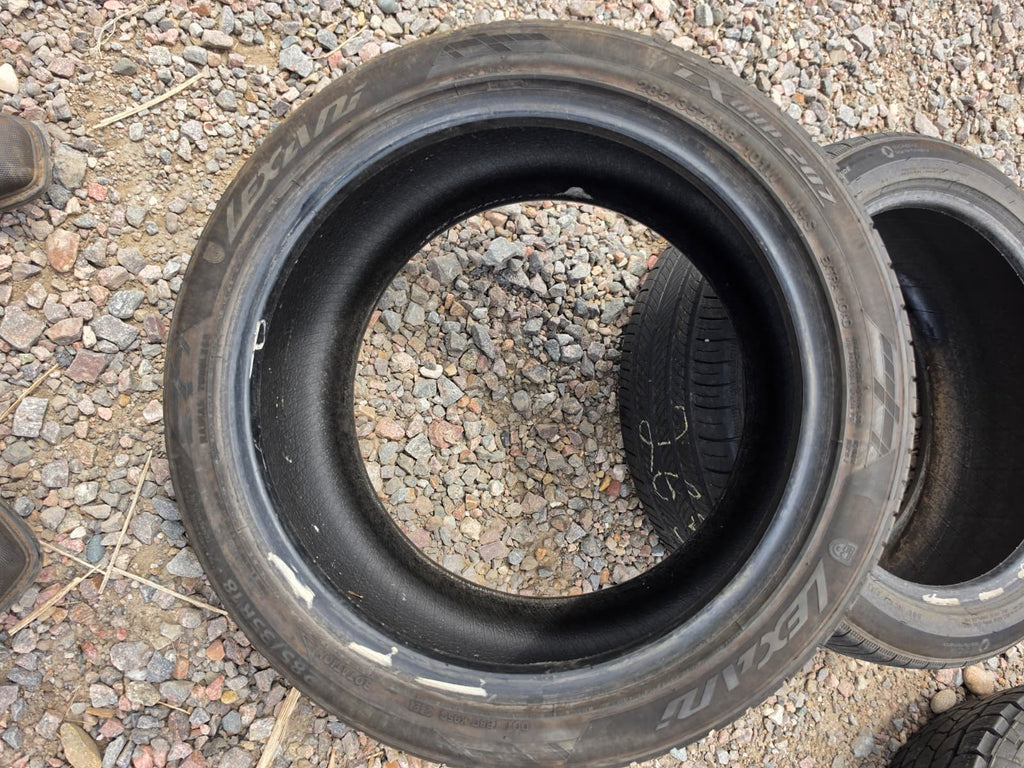 285/35ZR18 Single (1 Used Tire) Lexani Lx Uhp 207