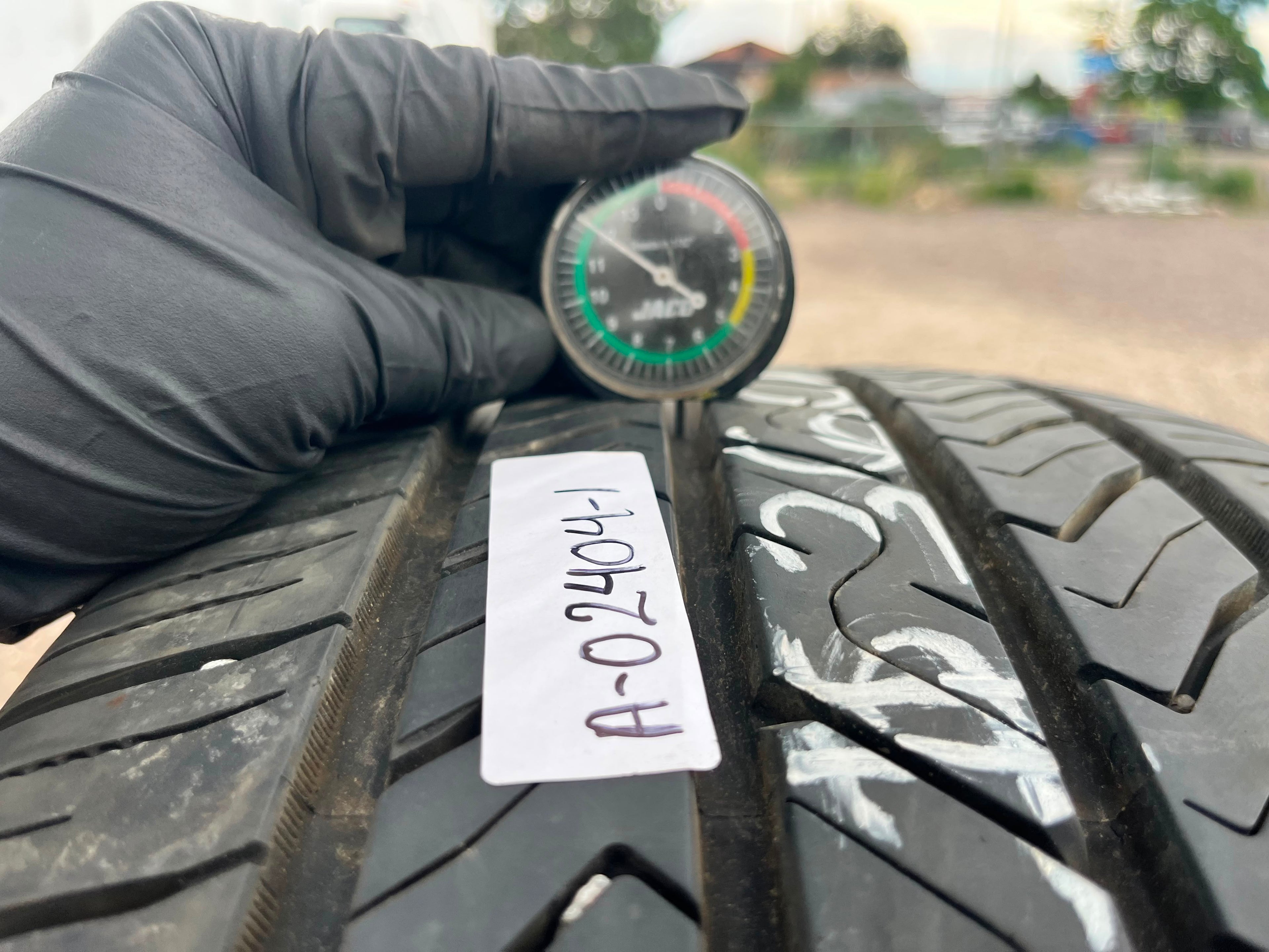 255/50R20 Set (4 Used Tires) Toyo Extensa