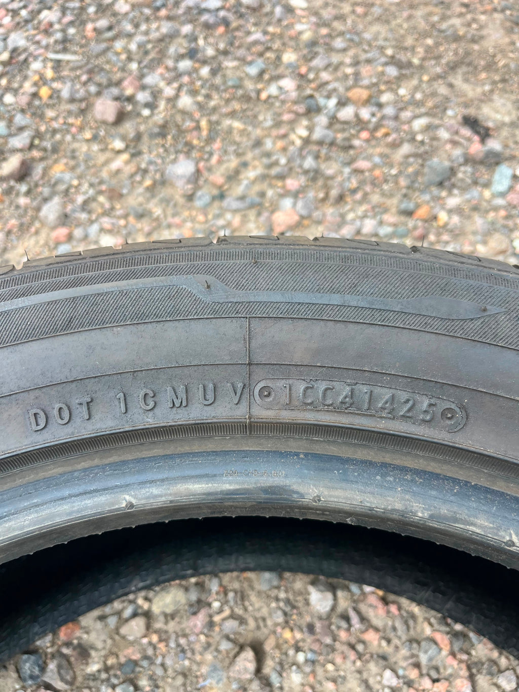 255/50R20 Set (4 Used Tires) Toyo Extensa