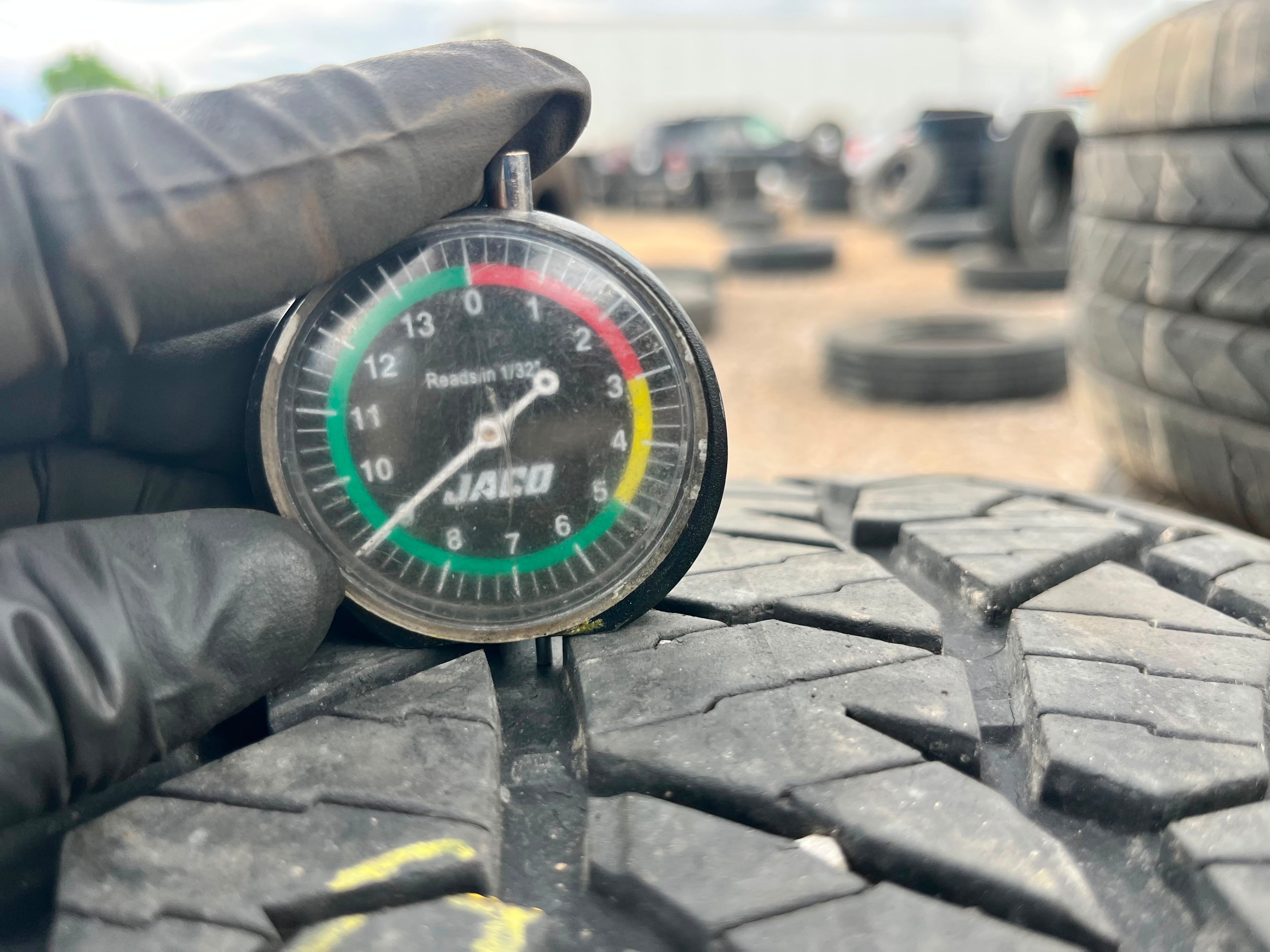 265/70R17 Pair (2 Used  Tires) Hankook Dynapro AT2