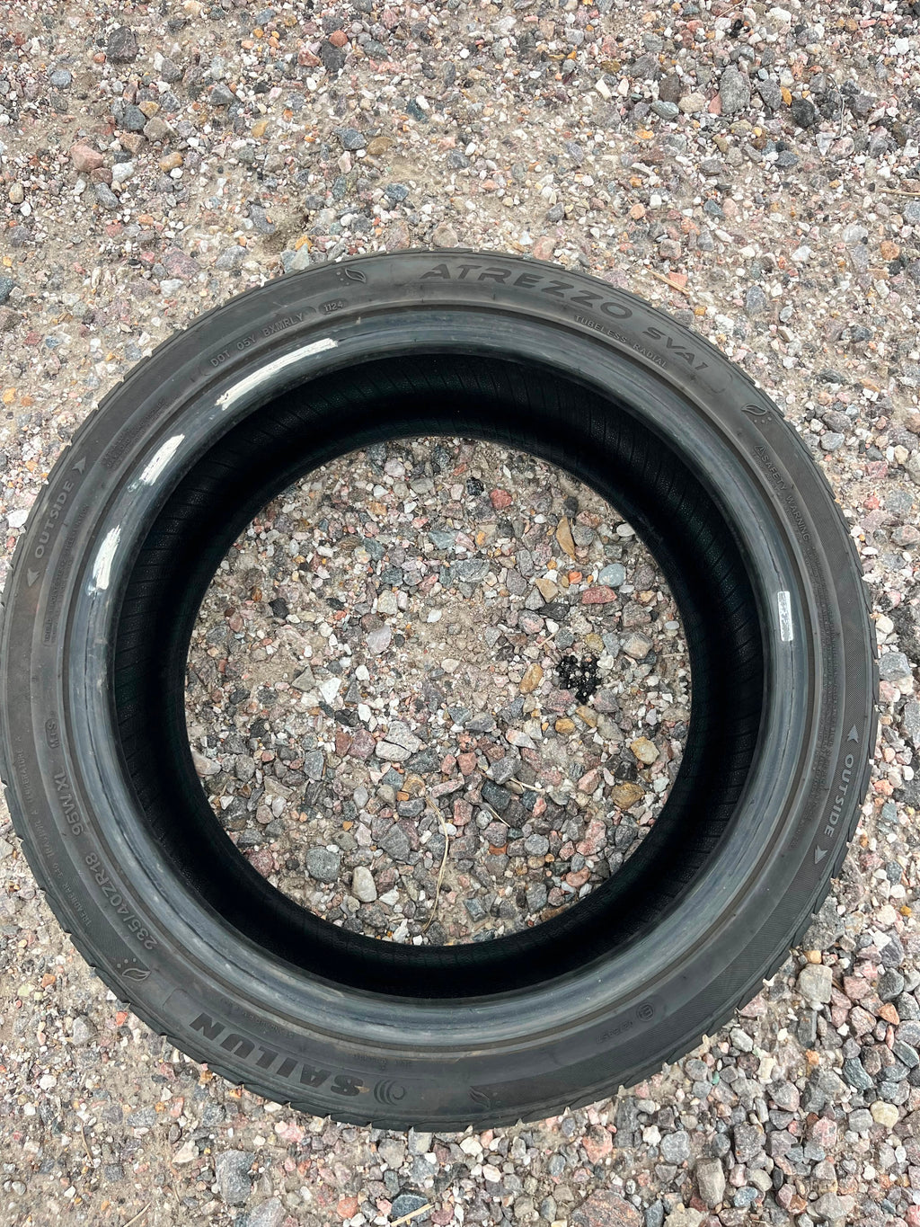 235/40R18 Pair (2 Used Tires) Sailun Atrezzo