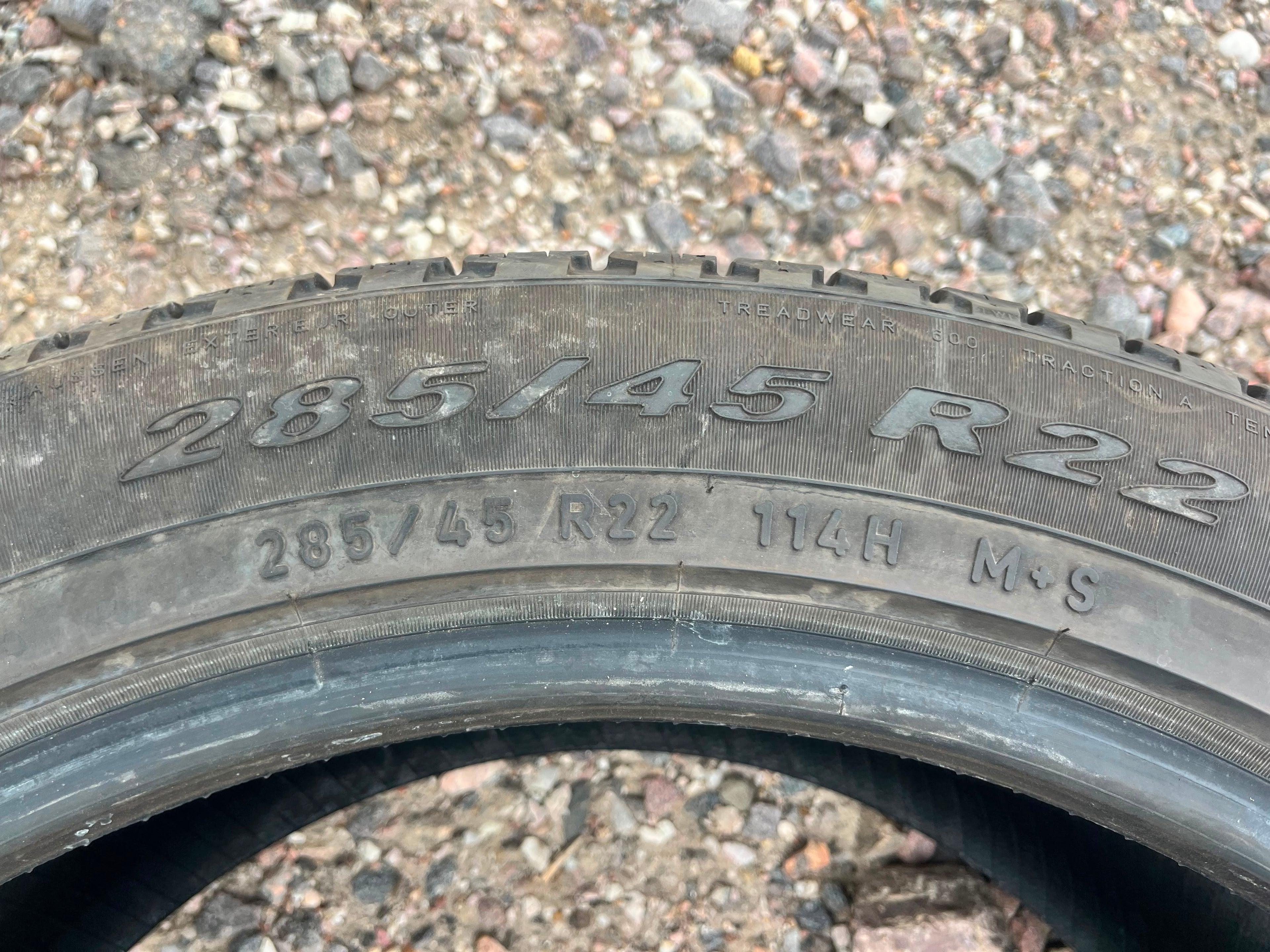 285/45R22 Set (4 Used Tires) Pirelli Scorpion