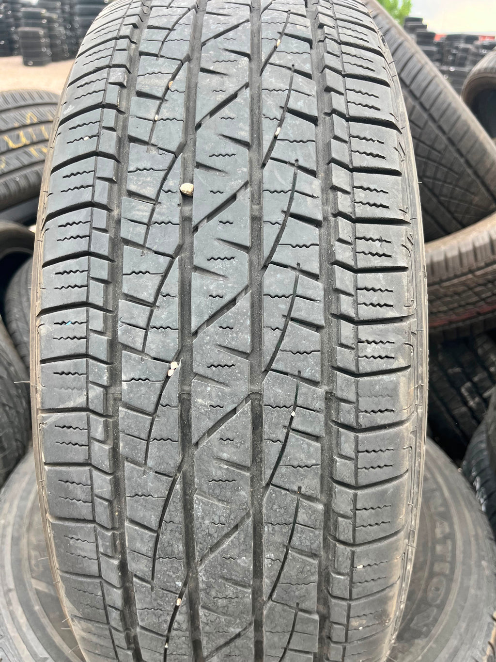 265/65R17 Single (1 Used Tire) Firestone Destination LE2