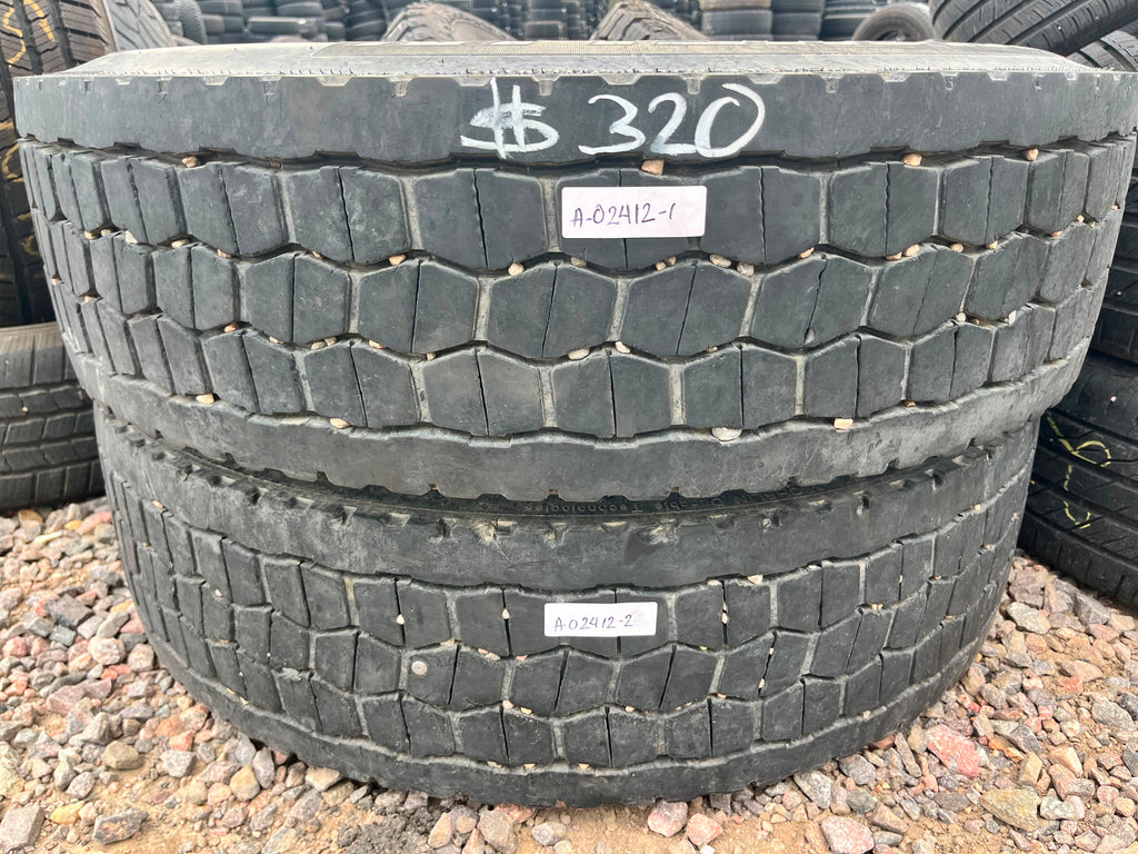 275/80R22.5 Pair (2 Used Tires) Michelin XDA 5+