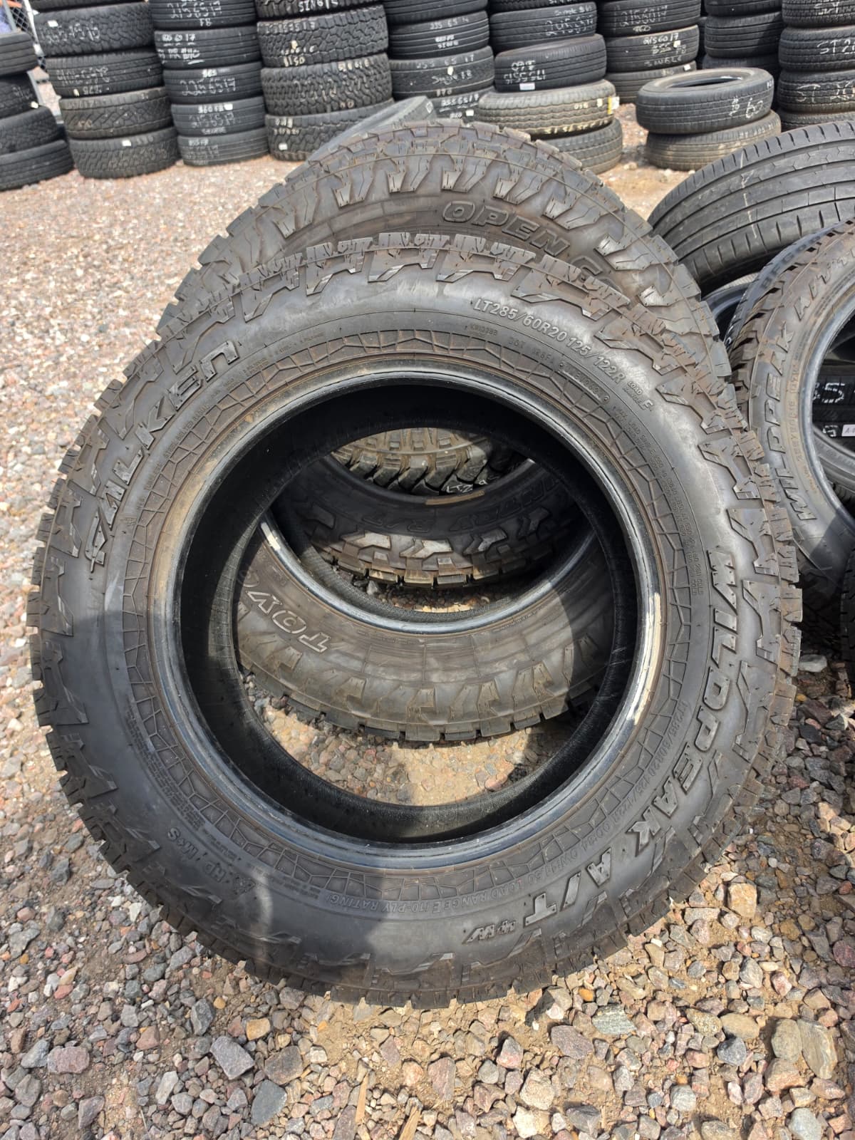 LT285/60R20 Single (1 Used Tire) Falken Wild Peak