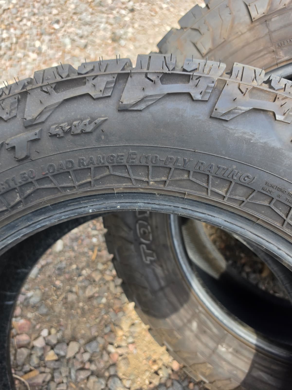 LT285/60R20 Single (1 Used Tire) Falken Wild Peak