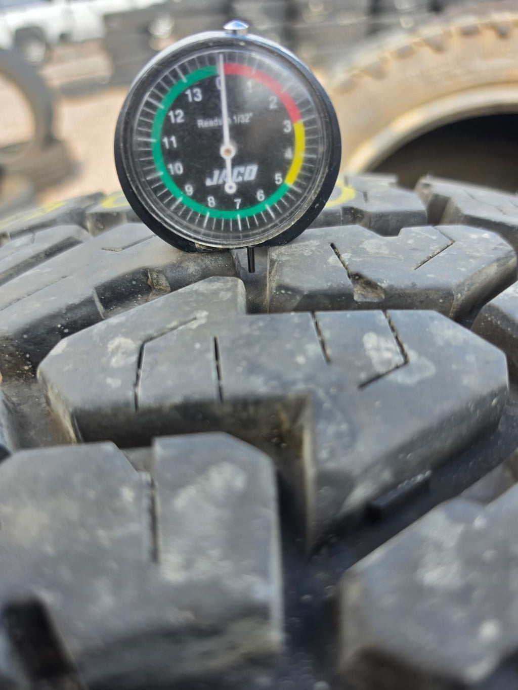 LT295/60R20 Single (1 Used Tire) Falken Wild Peak
