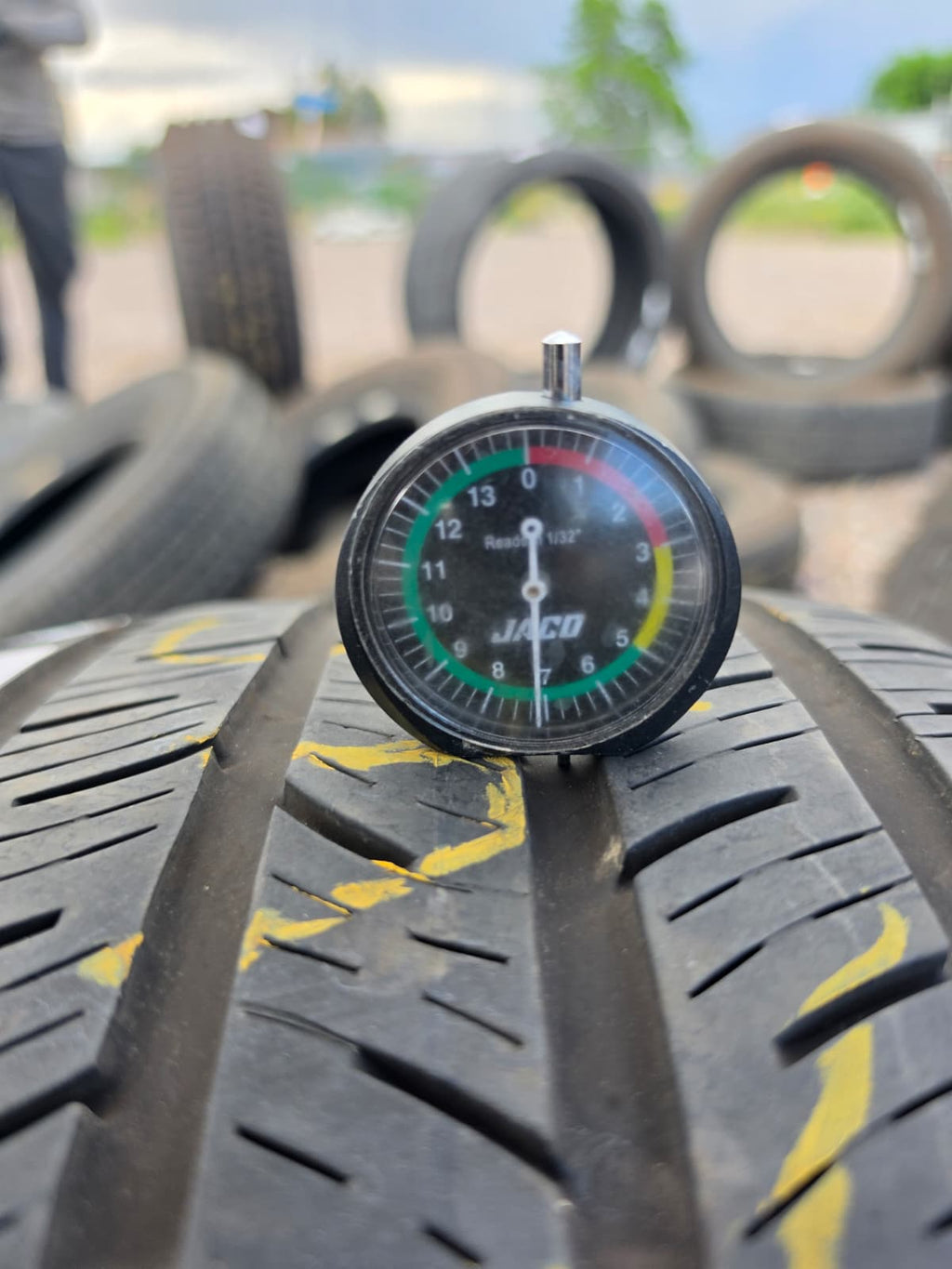 245/40R17 Single (1 Used Tire) Continental ContiProContact