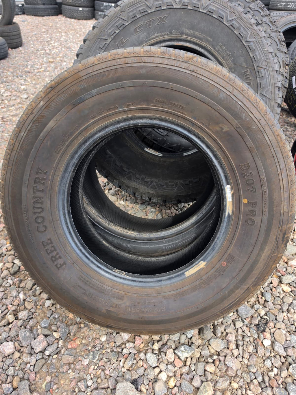ST225/75R15 Single (1 Used Tire) Free Country D207 Pro
